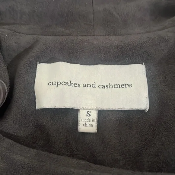 Cupcakes and Cashmere Grey Suede‎ Moto Jacket Size S - Picture 4 of 6